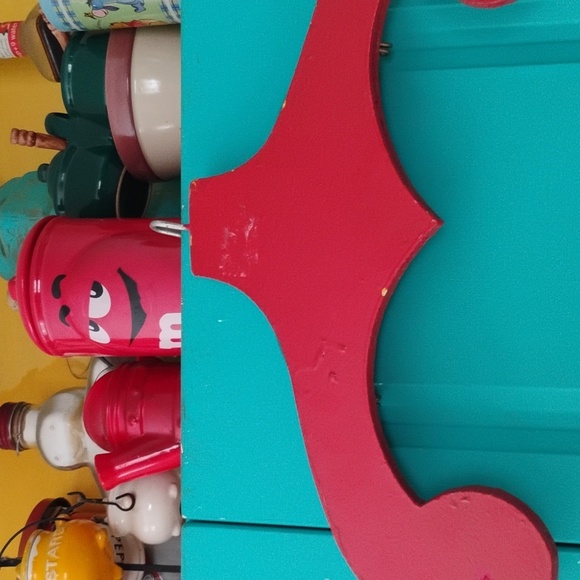 Bauernmalerei Furniture - Etsy Vintage BAUERNMALEREI WOOD JEWELRY DISPLAY HOOK RED GERMAN